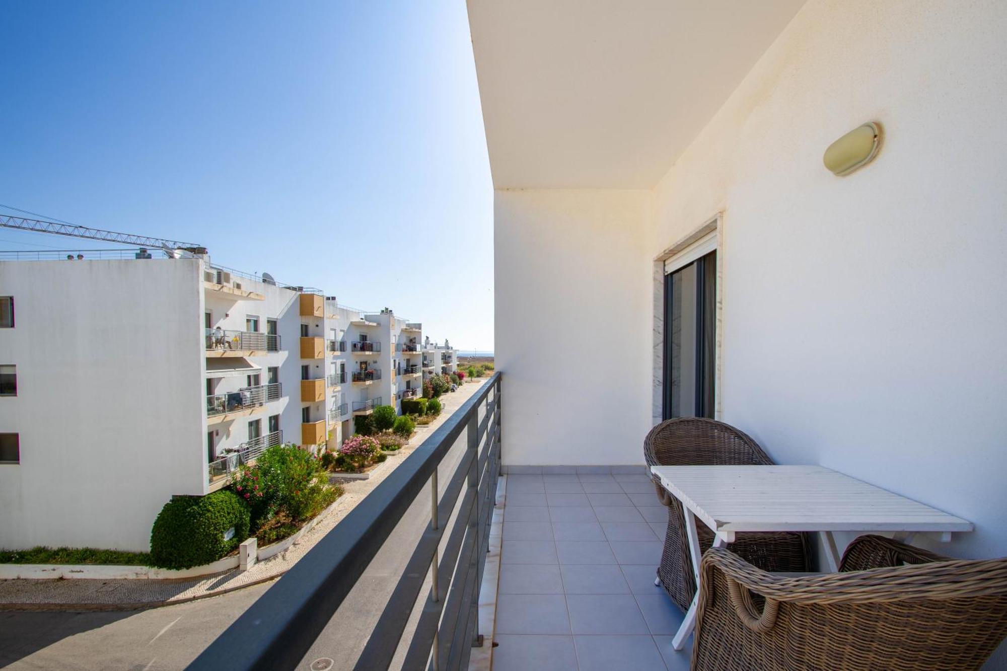דירות לאגוּ‏ש Casa Happiness, Swimming Pool, Fast Wifi, Parking מראה חיצוני תמונה