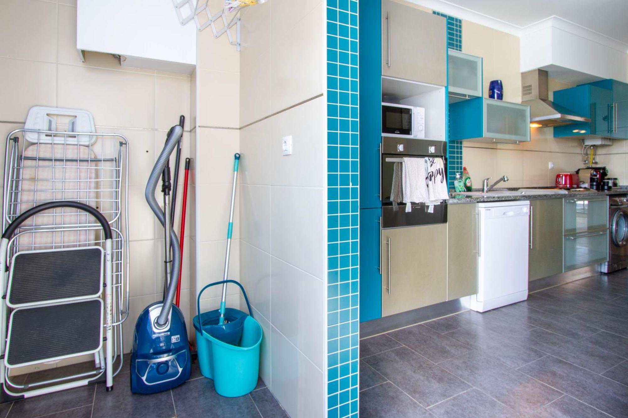דירות לאגוּ‏ש Casa Happiness, Swimming Pool, Fast Wifi, Parking מראה חיצוני תמונה