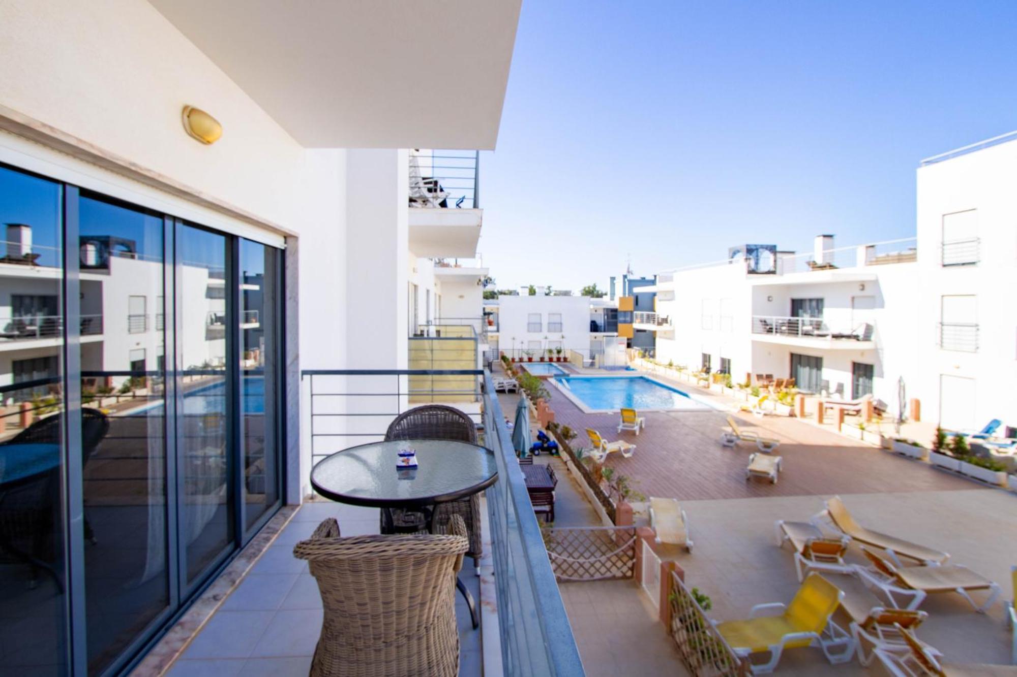 דירות לאגוּ‏ש Casa Happiness, Swimming Pool, Fast Wifi, Parking מראה חיצוני תמונה